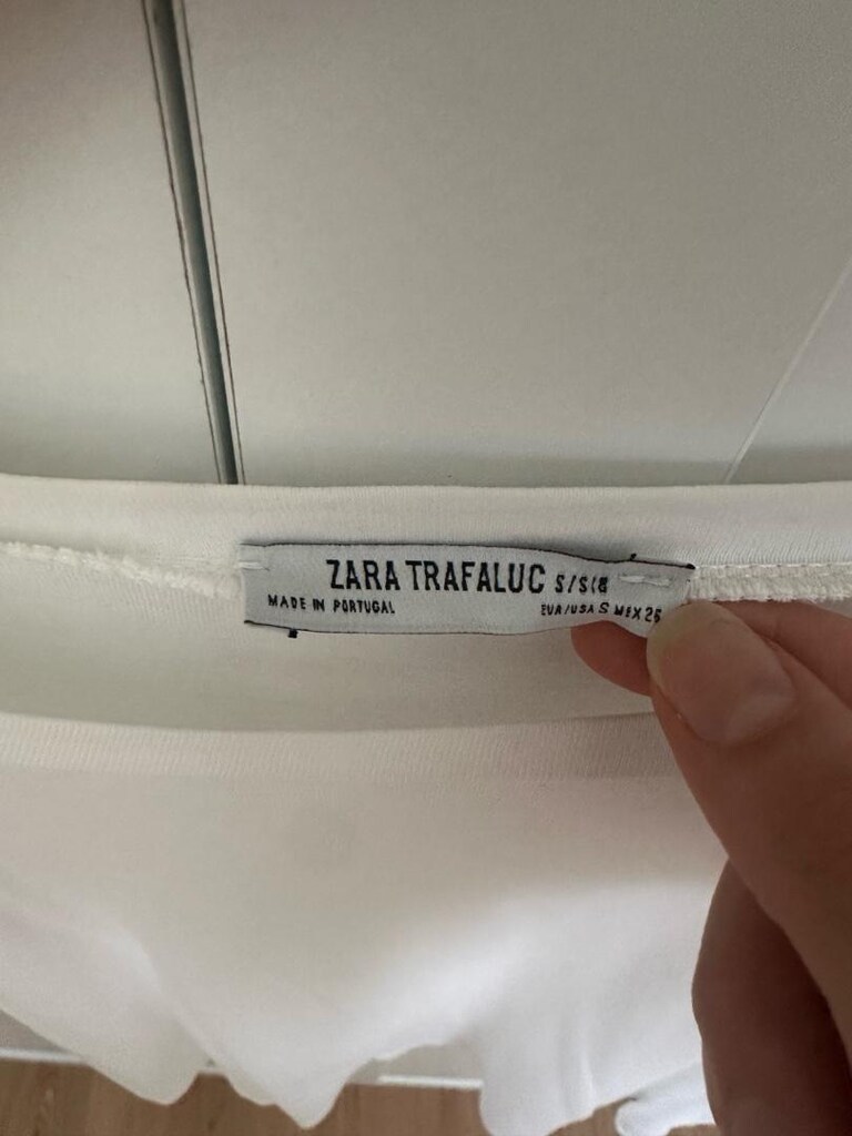 Zara Beyaz Örgü Detaylı Kısa Kollu T-Shirt - 5