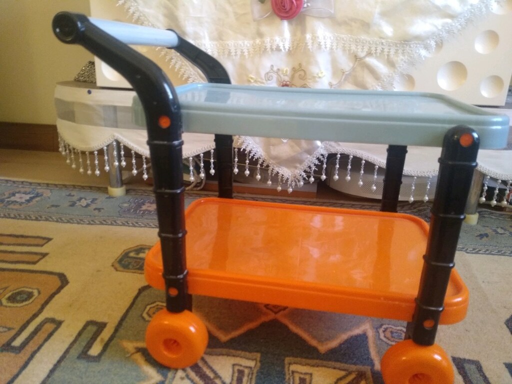 2 katlı servis sehpası oyuncak - 3