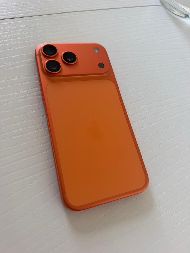 IPHONE 17 PRO MAX - 4