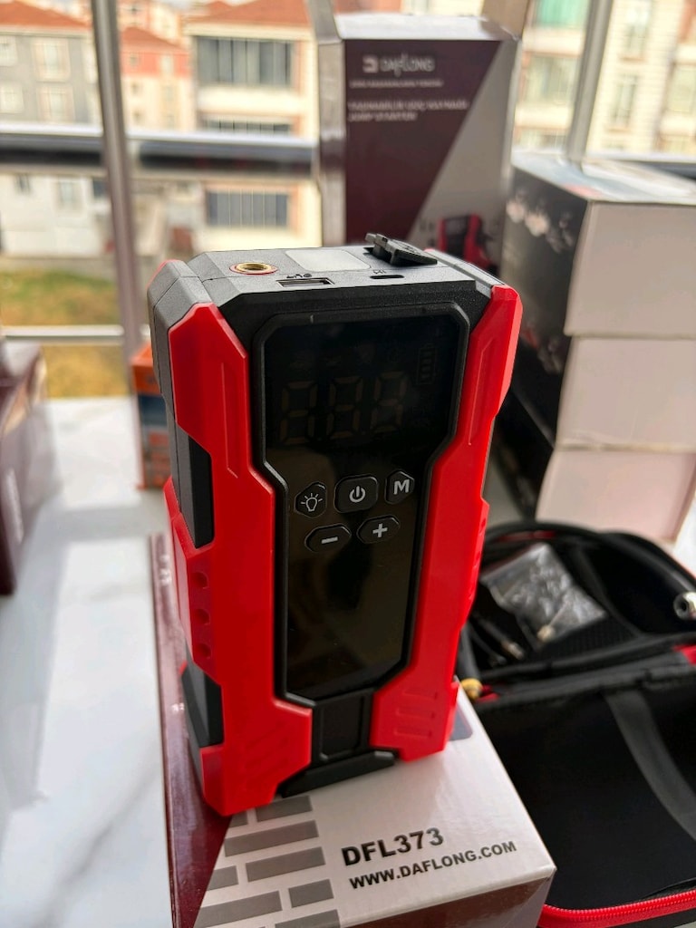 Daflong Taşınabilir Güç Kaynağı Jump Starter - 2