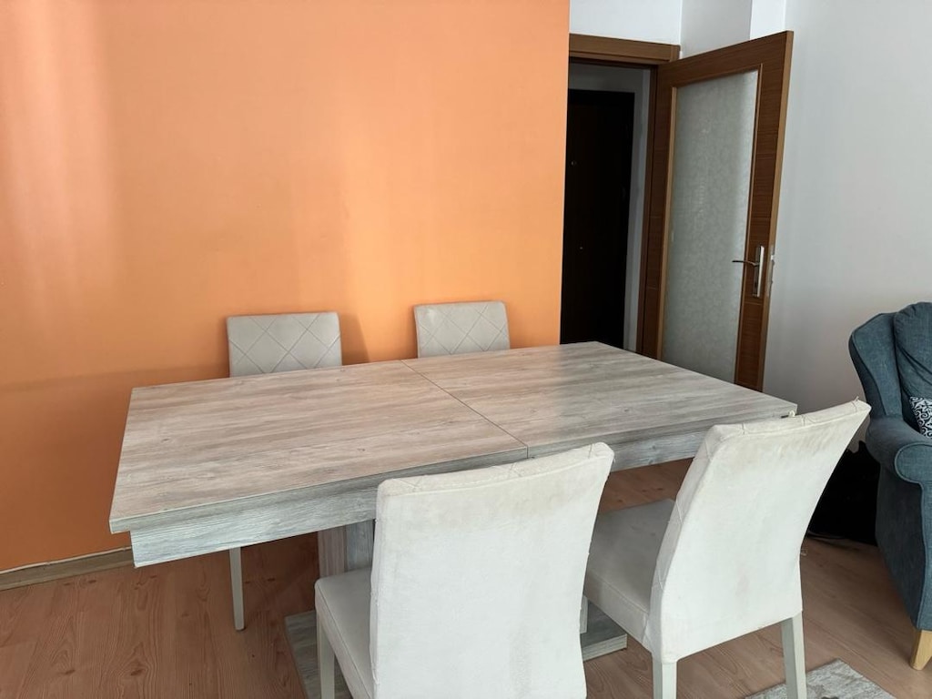 Açılabilir Ahşap Yemek Masası + 4 Sandalye (Dolaplı Ayak) - 3