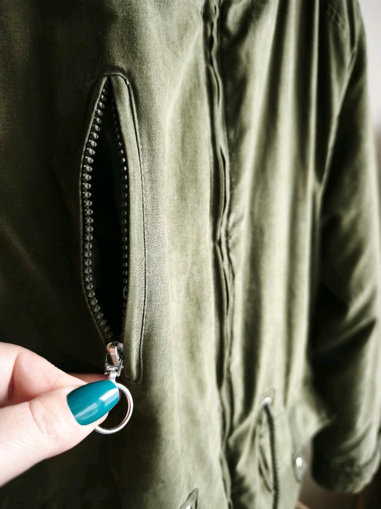 DeFacto İçi Peluş ve Kapitone Detaylı Haki Kadın Parka Mont – L Beden - 5