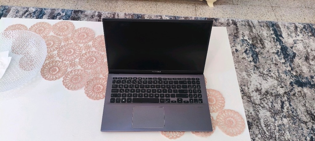 ASUS VİVOBOK 15. GRAFİK_ AMD RYZEN 5_12GB DDR4_4GB AMD EK_FUL HD_SSD - 4