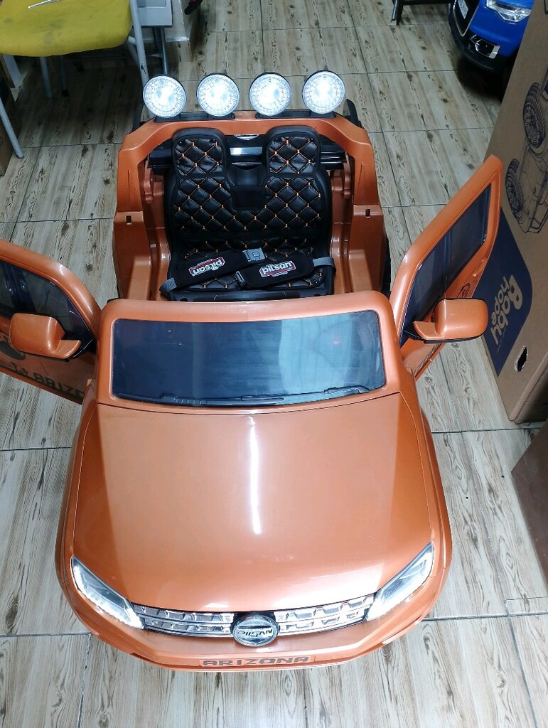 İNCİ AKÜLÜ ARABA (SIFIR) 12V KUMANDALI VW AMAROK - 10