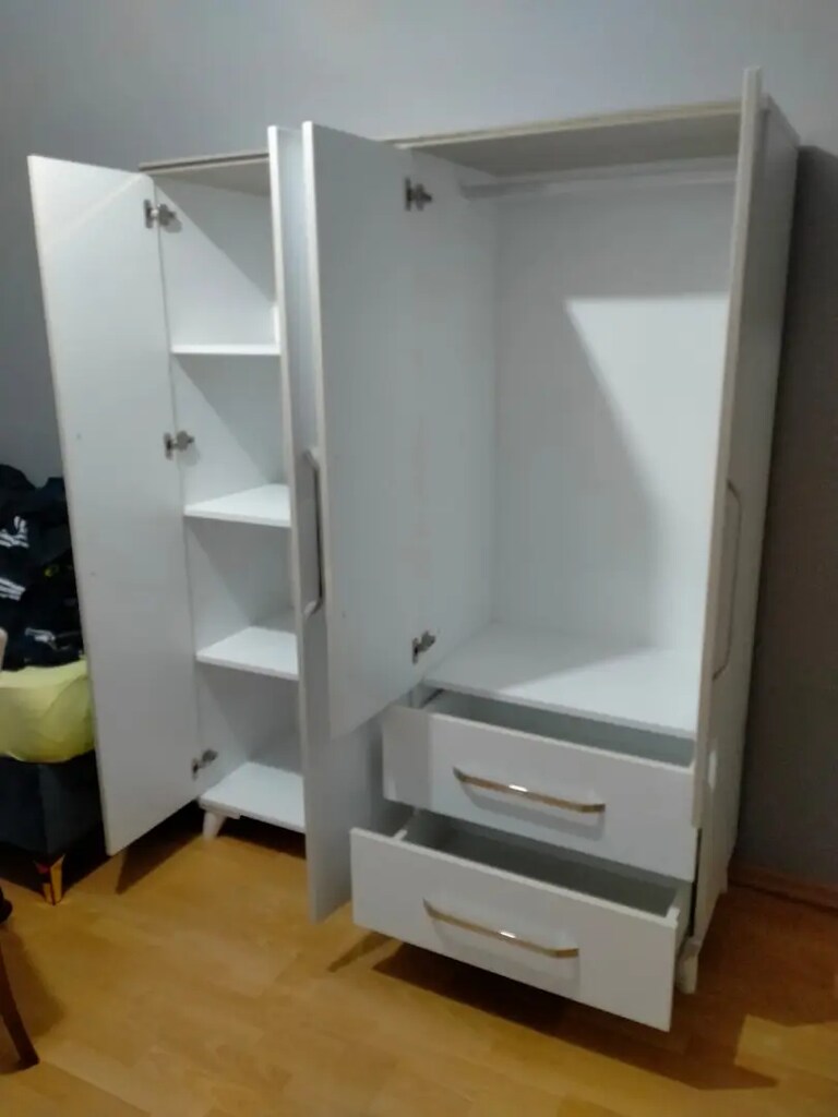 Sıfır kaliteli 4 kapılı elbise dolabı Gardolap - 6