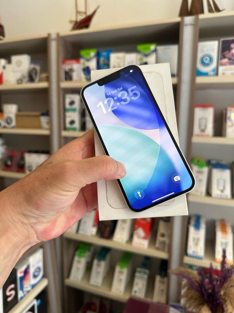 13 128 Gb 11 ay garantili ekran serviste değişmiş pil 96 temiz chz - 4