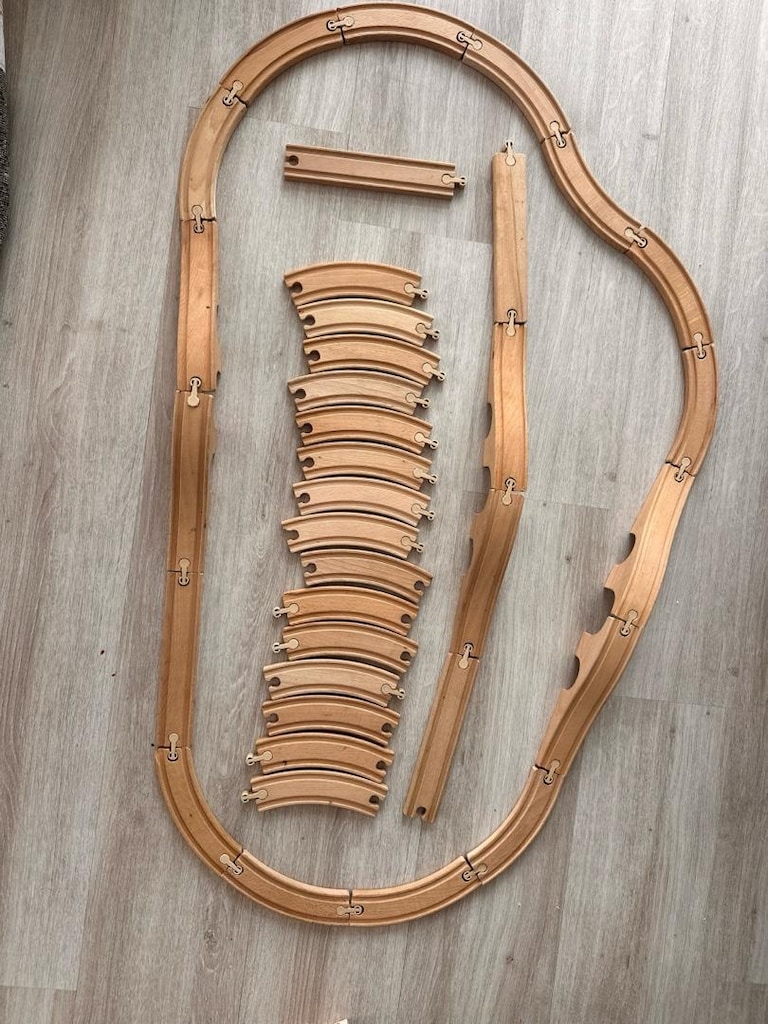 Tren yolu seti.Açıklamayı okuyun.Toplu indirimli - 10