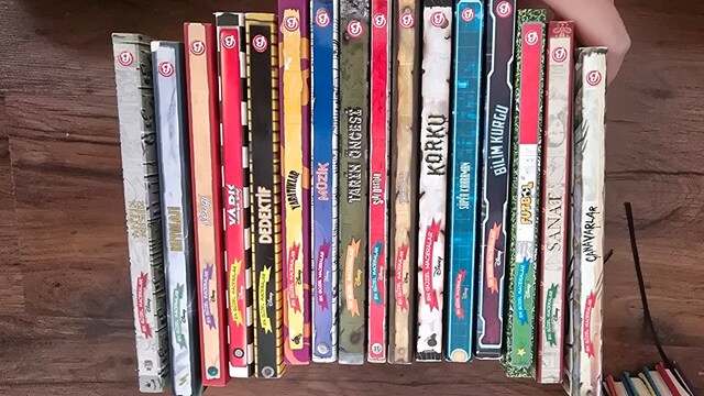 Disney En Güzel Maceralar Çizgi Roman Kitapları
