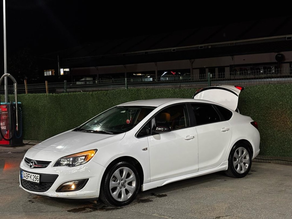 OPEL ASTRA DİZEL 1.6 CDTI - 4