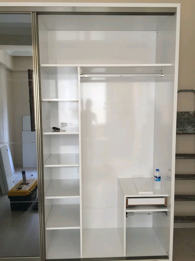 Özel yapım, aynalı, 2 sürgülü elbise dolabı - 4