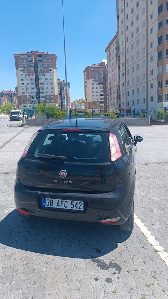 2013 model fiat punto orjinal km - 6