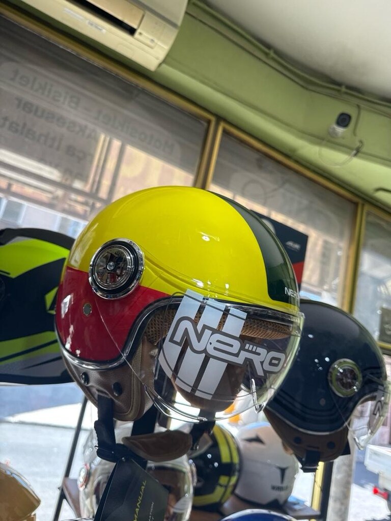 vespa kaskı çok şık rengarenk - 5