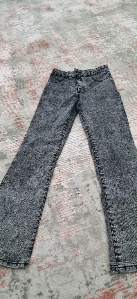 kot pantolonlar hepsi tek fiyat
