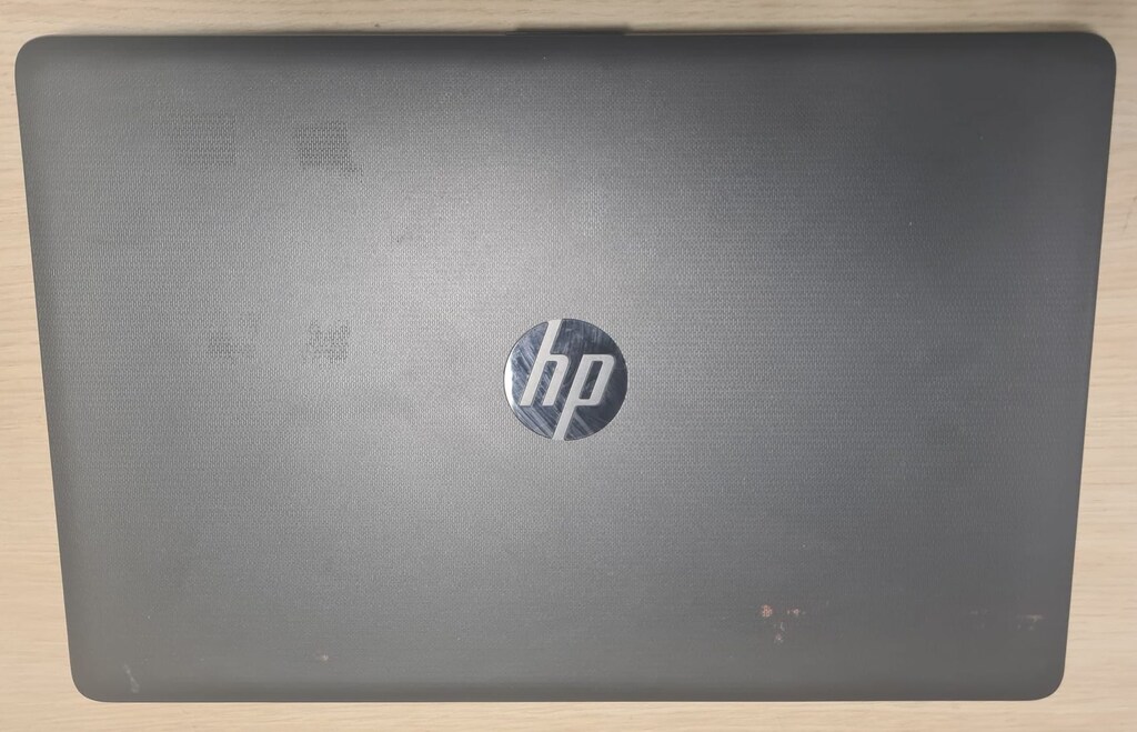 HP 250 G7 15.6 Full HD I5- 8265U 8GB RAM 256GB M2 SSD - 3