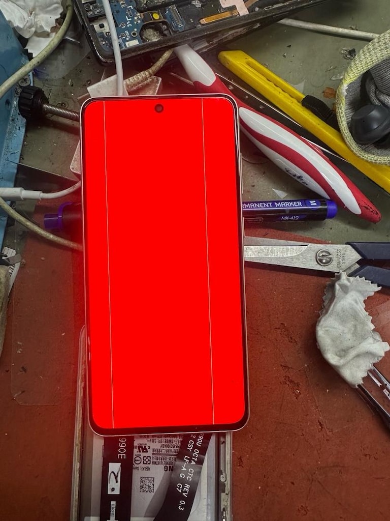 Samsung s21 FE orijinal çizgili ekran - 4