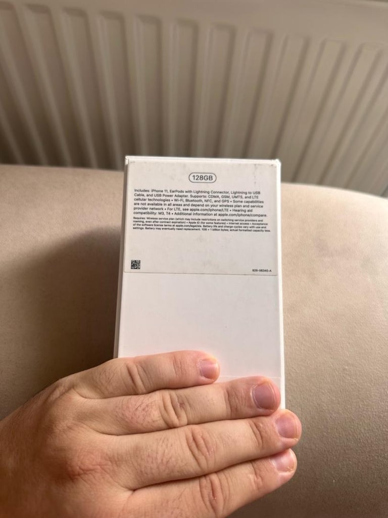 İPhone 11 SİYAH 128 GB PİL %100 KUTULU - 12