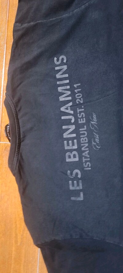 Les Benjamins tshirt..