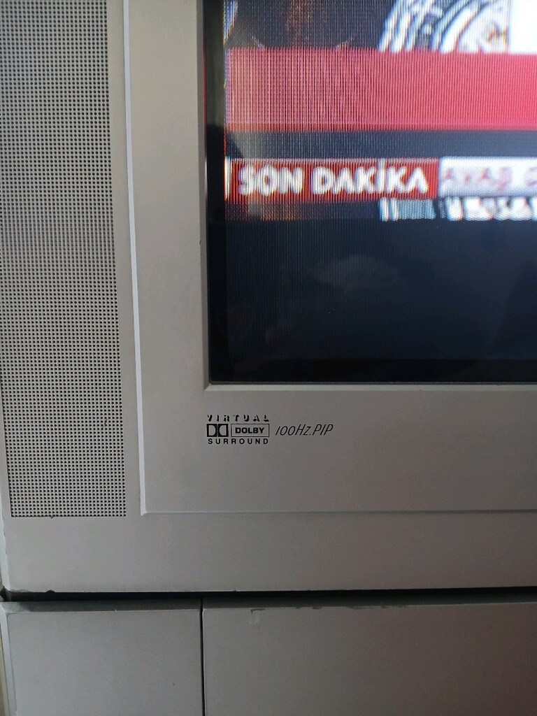 arçelik 72 ekran flat tv -sehpa ve uydu - 5