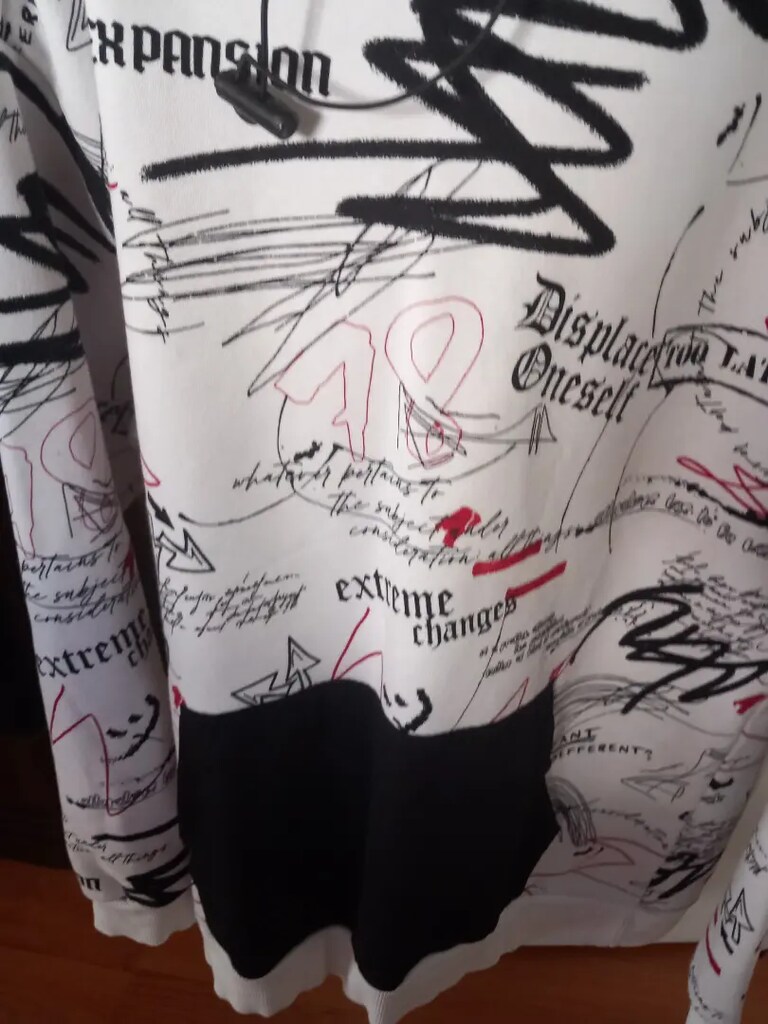 Sweatshirt - 2