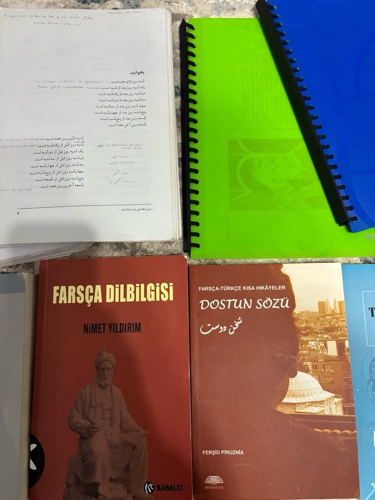 Temiz sıfır Farsça Dil Eğitimi Kitapları hepsi birlikte verilir. - 4