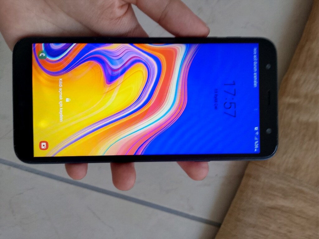 Samsung Galaxy J4+ - 3