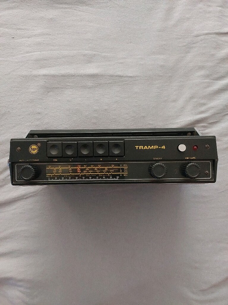 KOLEKSİYONUMDAN HGS TRAMP-4 POLONYA MALI AVRUPA RADYO - 9