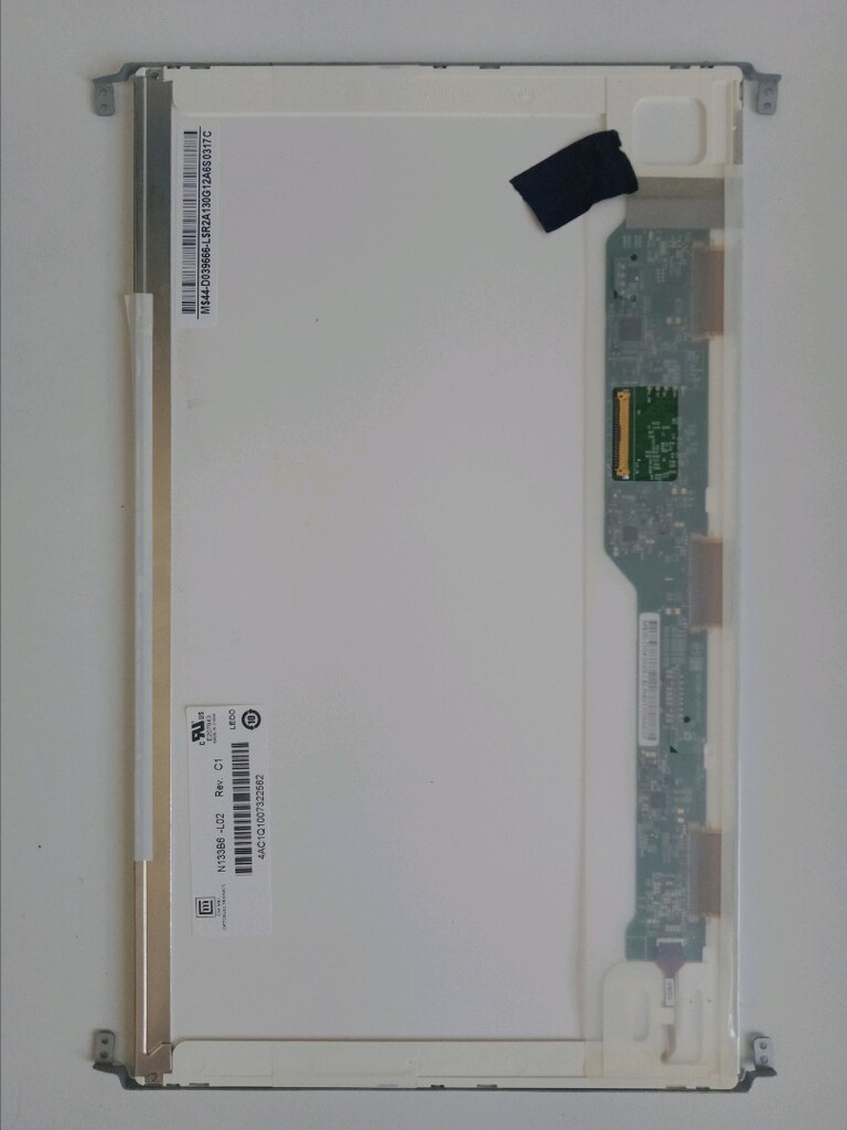 13.3 İNÇ LED EKRAN - 2