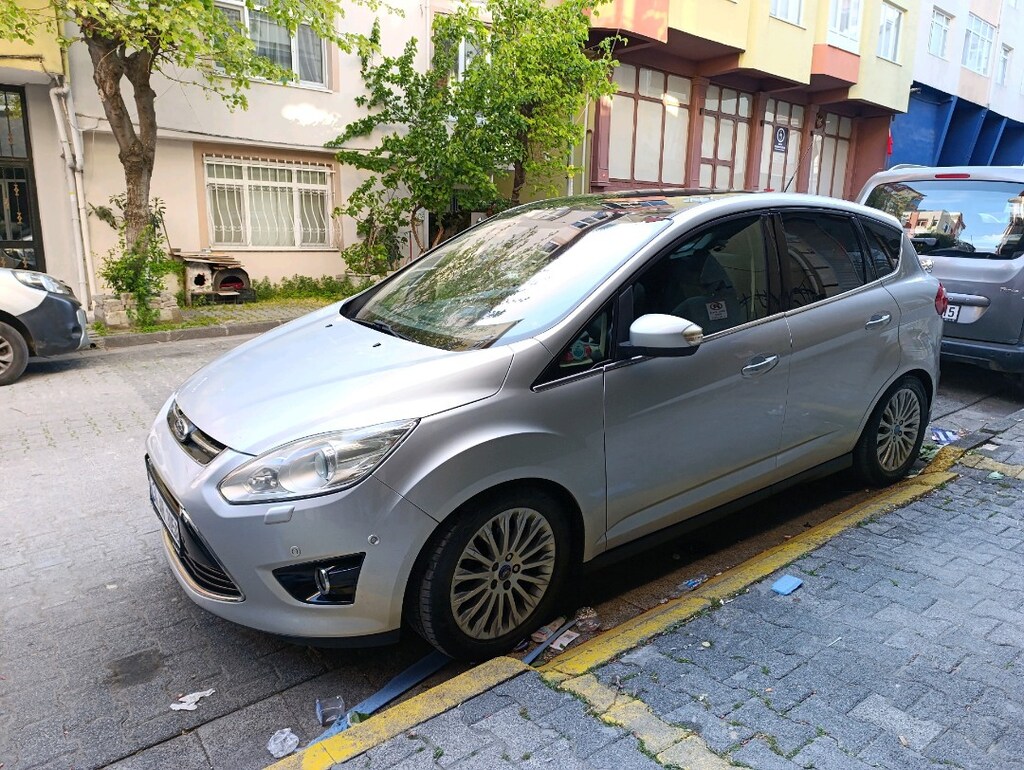 Ford C-Max 2.sahibinden Tertemiz otomatik park cam tavan - 3