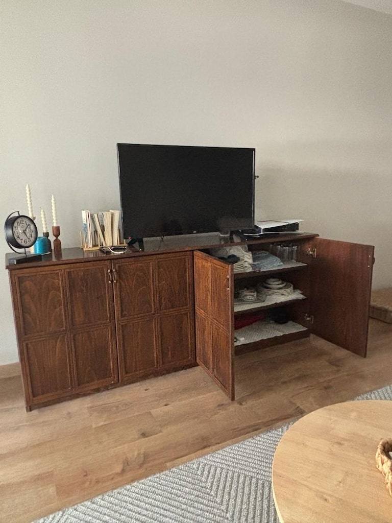 Masif Ağaç Konsol / Retro TV Ünitesi (200 cm - Koyu Ceviz) - 3
