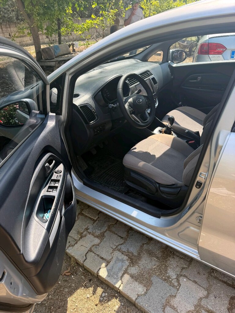 kia rio temiz aile arabası - 3