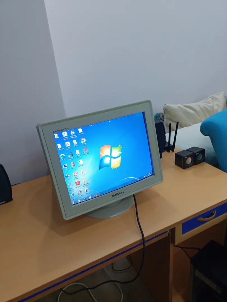 Syncmaster 793s monitör. - 8