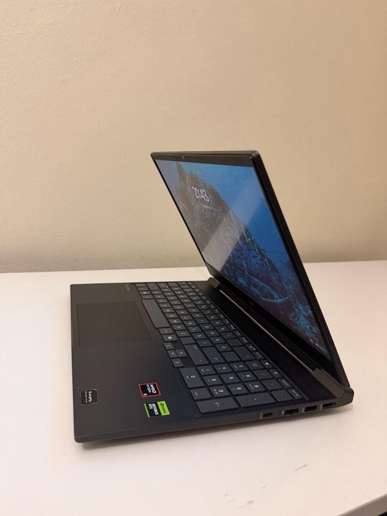 HP VICTUS 15 - 2