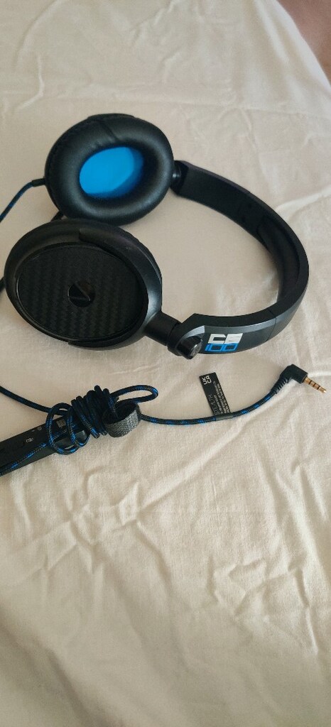 Stealth C6-100 Blue & Black Wired Stereo Gaming Headset. - 3