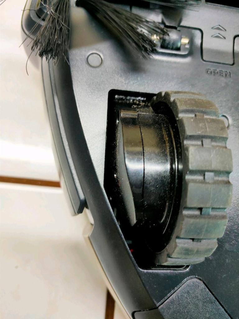 Electrolux Pure I9.2 PI92-6DGM Akıllı Robot Süpürge Sadece resimde gör - 3
