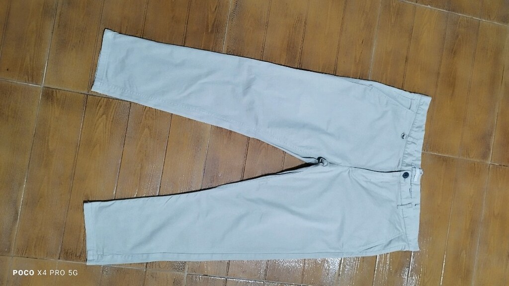 #Zara likralı pantolon..öndeki ip hafif çıkmış, arka zara etiketi yok - 2