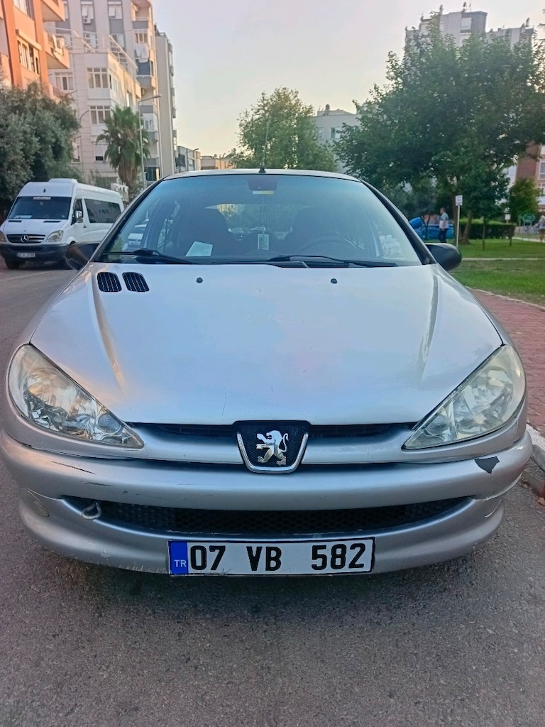 Peugeot 206 1.4 HDI XT Full Paket - 3