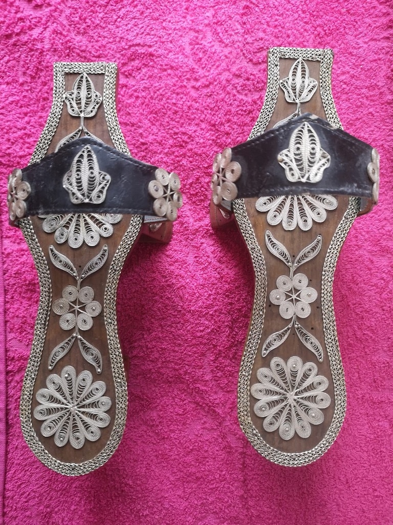 Sedef kakmalı takunya - 3