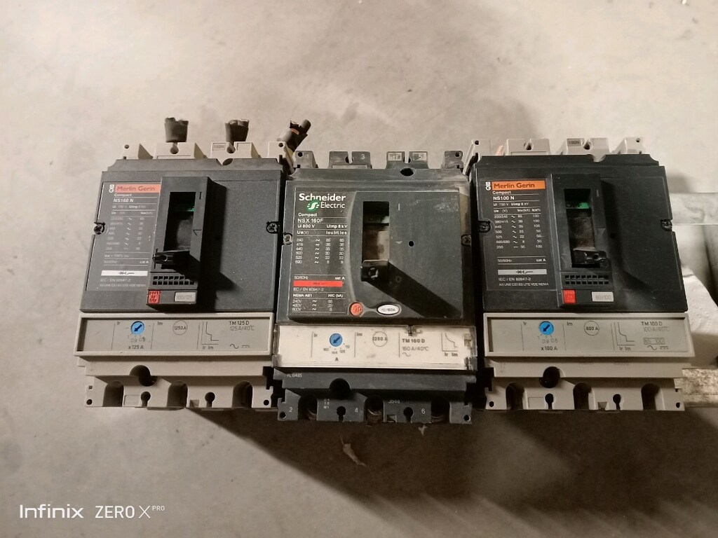 3 adet TMS sigorta 1 adet 160 1 adet 125 1 adet 100 amper olmak üzere - 3