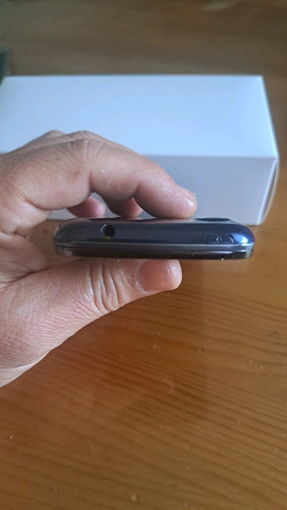 VODAFONE BLADE V - 7