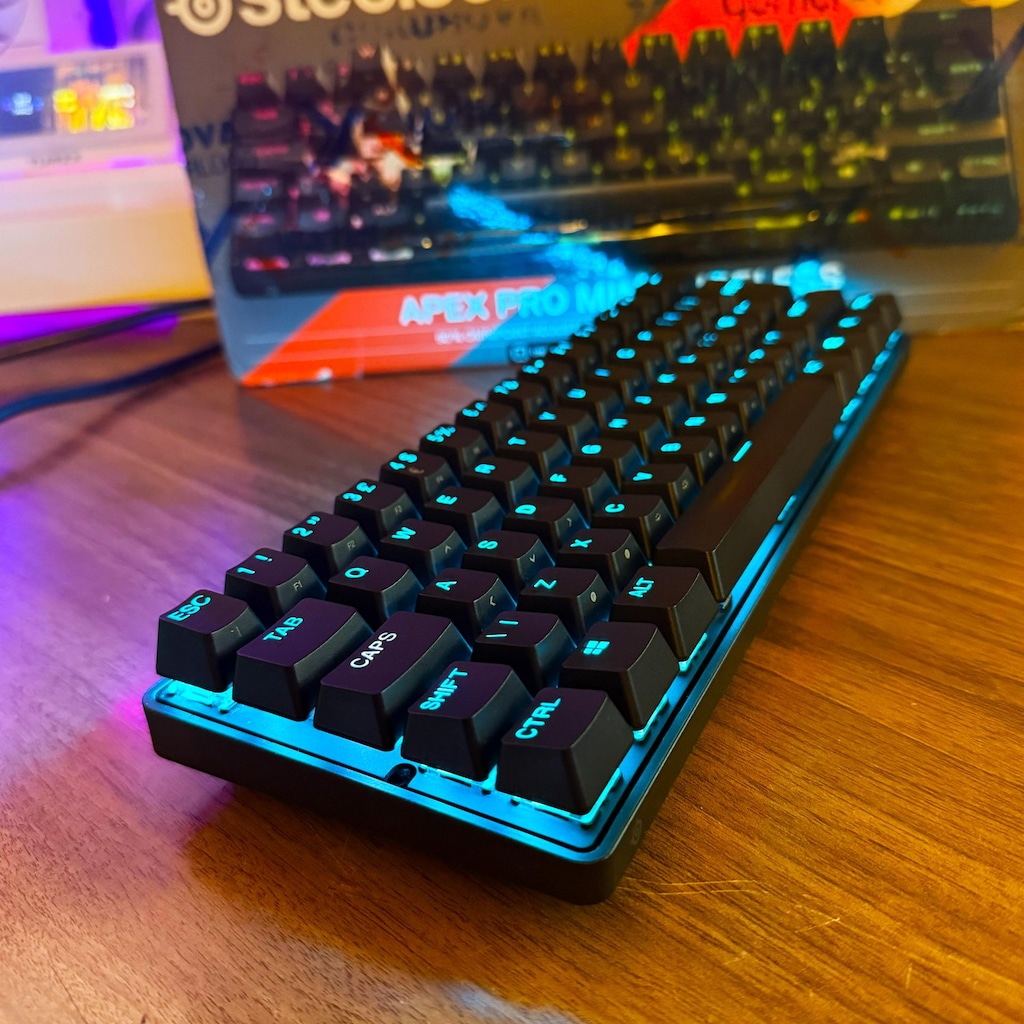 STEELSERIES APEX PRO MINI WIRELESS MEKANİK OYUN KLAVYESİ - 5