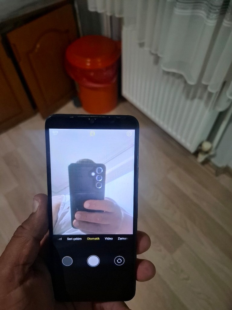 reeder S 19 max pro 256 cgbyt herseyi temiz ve calişiyor - 4