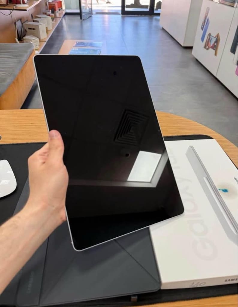 Samsung Galaxy Tab S10 FE+ 256 Gb Gümüş 1 Günlük - 6
