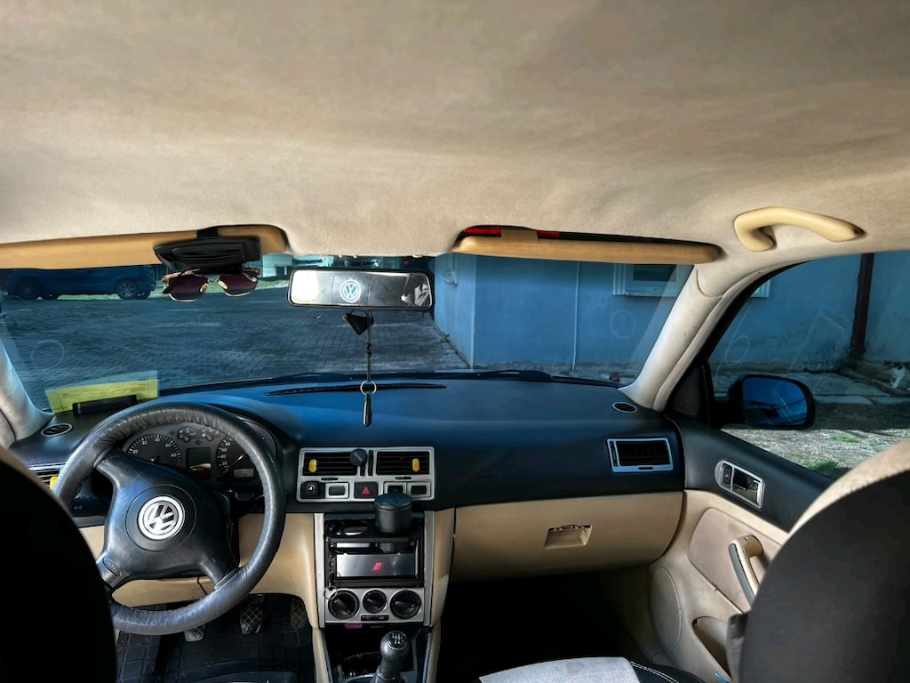 Volkswagen Bora 1.6 - 6