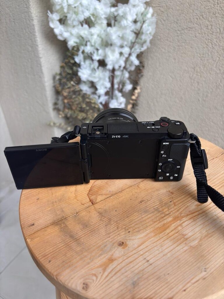 Sony ZV-1 Kamera ve Sel50F18FSYX Kompakt Lens - 10
