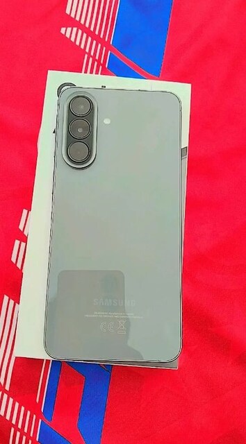 Samsung Galaxy A57 5G 256GB 20 Günlük Türkiye Garantili
