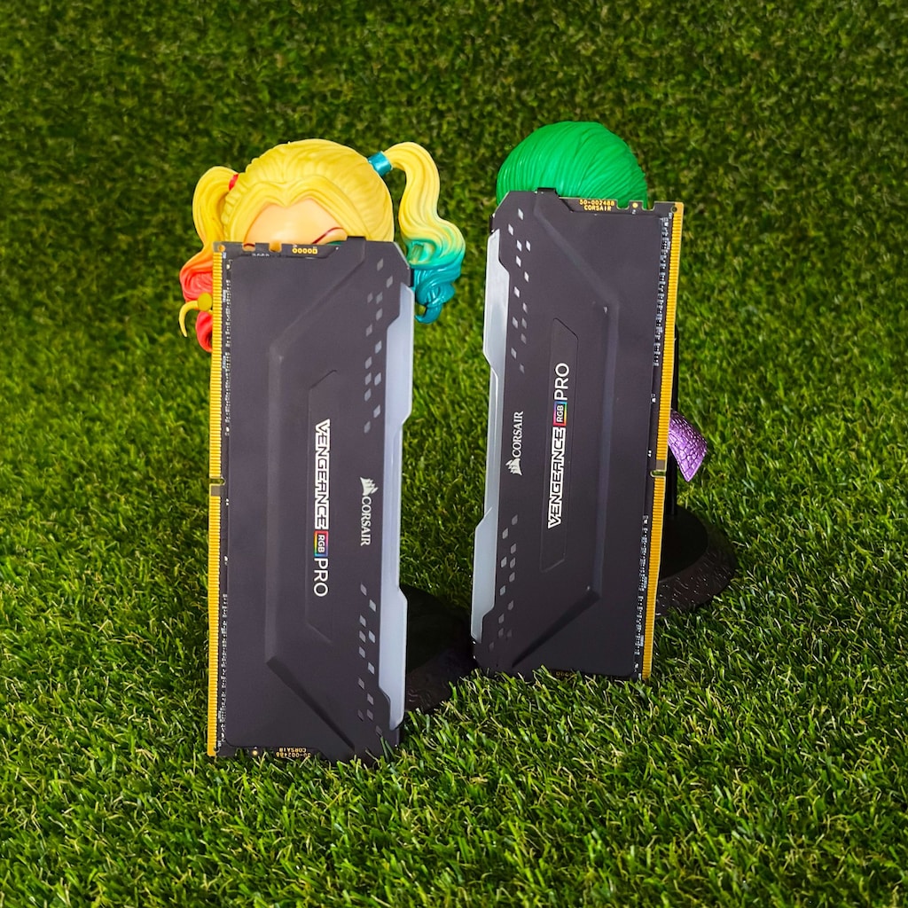Corsair Vengeance Pro RGB 32 GB (2x16) 3600 MHz - 3