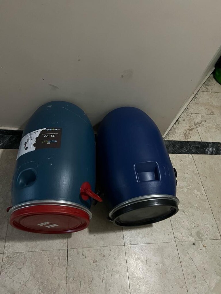 60 kiloluk sıfır temiz kelepçeli bidon tanesi 400 tl - 8
