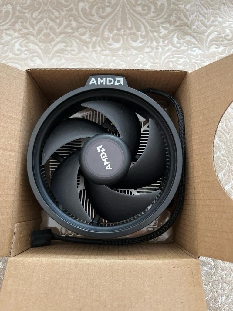 AMD soğutucu fan - 2