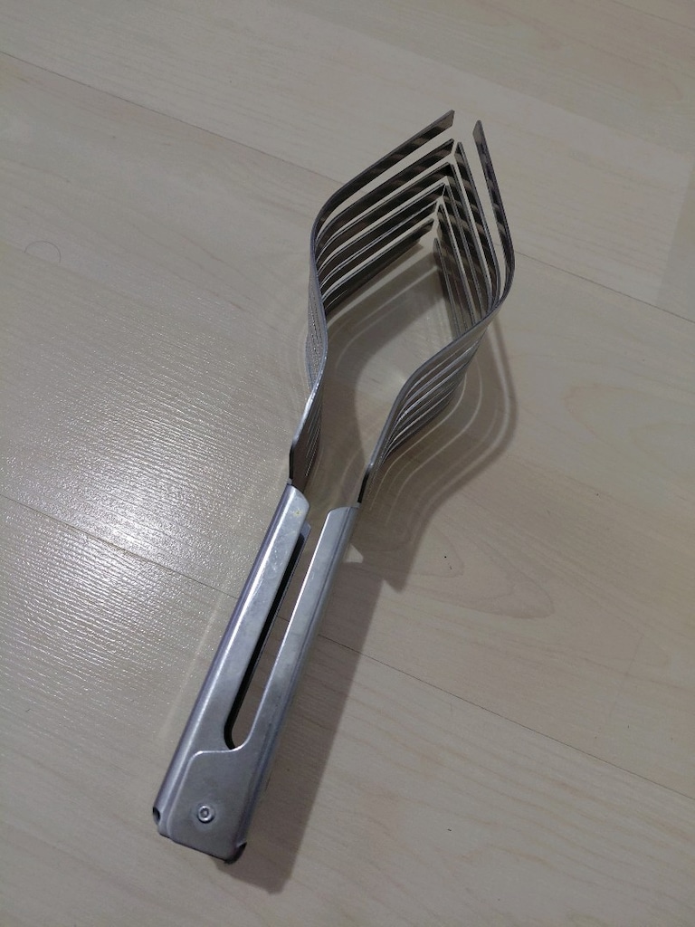 Yurtdışından Çelik Rosto sebze Dilimleme ve Servis Maşası - 3