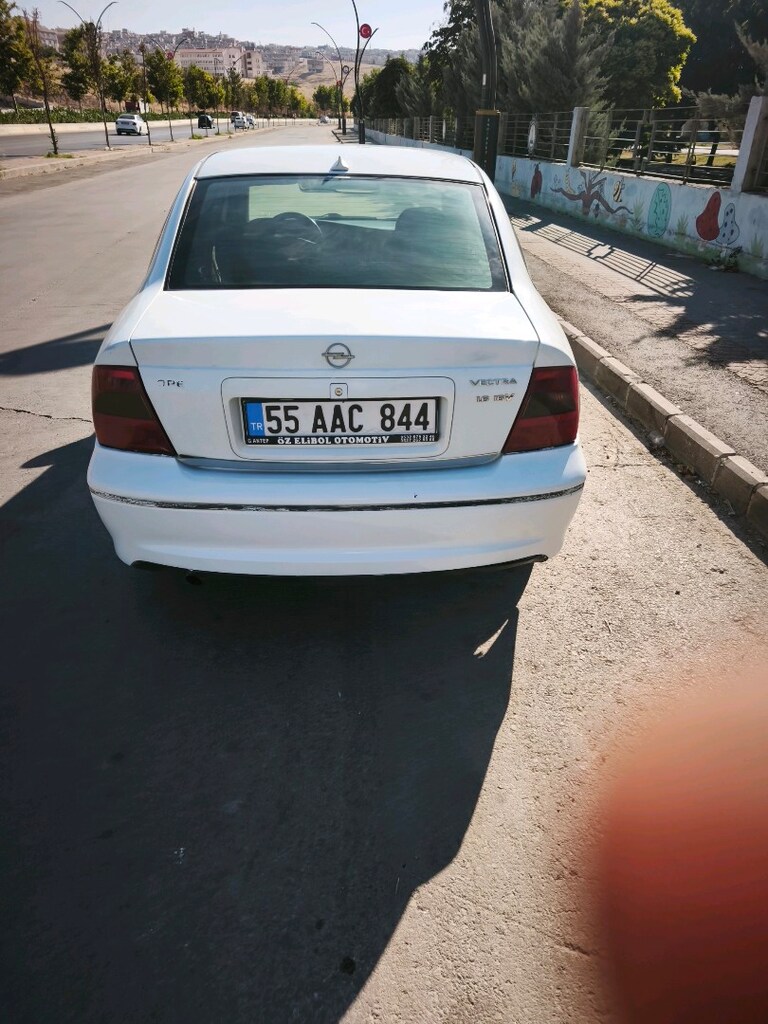 Opel Vectra b2 1.6 motor - 5